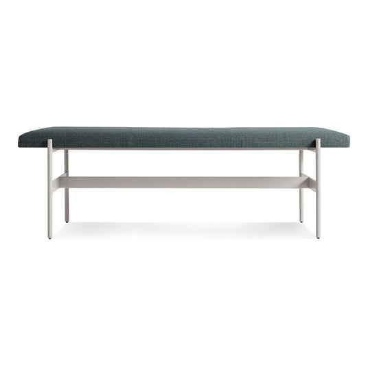 Daybench in Maharam