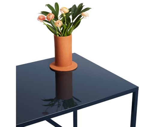 Strut Table